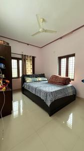 Bedroom Image of 2500 Sq.ft 5 BHK Independent House for sale in Aluva Kochi for Rs. 7200000