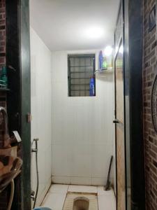 Common Bathroom Image of 590 Sq.ft 1 BHK Apartment / Flat for sale in Kalyan East Kalyan for Rs. 3700000