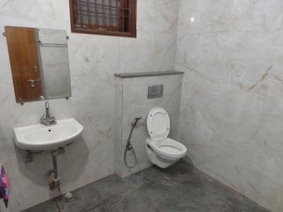 Image of 1200 Sq.ft 2 BHK Builder Floor for rent in Beta I, Greater Noida for Rs. 25000