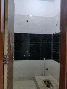 Common Bathroom Image of 750 Sq.ft 2 BHK Builder Floor for sale in DLF Ankur Vihar Ghaziabad for Rs. 2260084