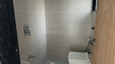 Image of 971 Sq.ft 2 BHK Apartment / Flat for rent in New Althan, Surat for Rs. 13000
