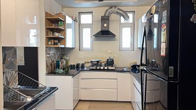 Kitchen Image of 2000 Sq.ft 3 BHK Apartment / Flat for sale in Vasant Kunj New Delhi for Rs. 35000000