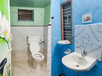 Bathroom Image of 600 Sq.ft 1.5 BHK Independent House for rent in Peelamedu Coimbatore for Rs. 18000