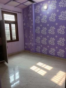 Bedroom Image of 800 Sq.ft 2 BHK Builder Floor for rent in Preet Vihar New Delhi for Rs. 17000