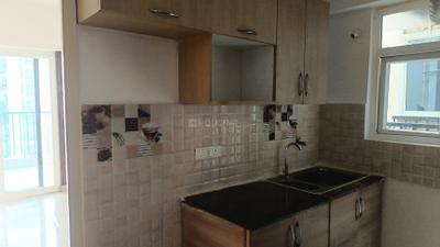 Kitchen Image of 530 Sq.ft 1 BHK Apartment / Flat for rent in Gaurs 14th Avenue, Noida Extension Greater Noida for Rs. 16500