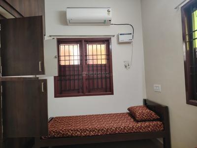 Bedroom Image of Sri Sai PG Men's  in Mugalivakkam, Chennai