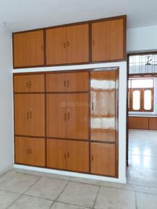 Bedroom Image of 1500 Sq.ft 2 BHK Builder Floor for rent in Gomti Nagar Lucknow for Rs. 22000