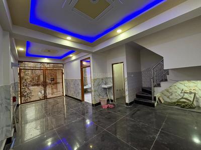 Image of 450 Sq.ft 4.5 BHK Independent House for sale in Dwarka Mor, New Delhi for Rs. 11500000