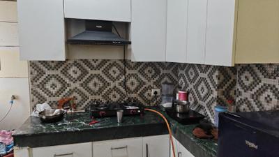 Kitchen Image of 1650 Sq.ft 3 BHK Independent House for rent in Jaypee Kensington Park Plot Phase 2, Sector 133 Noida for Rs. 29000