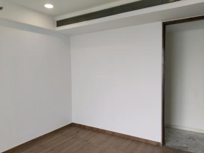 Bedroom Image of 2700 Sq.ft 4 BHK Apartment / Flat for sale in V Raheja Valencia, Santacruz West Mumbai for Rs. 145000000