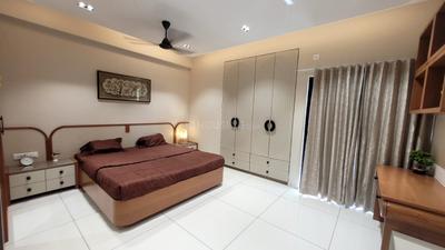 Bedroom Image of 1550 Sq.ft 3 BHK Apartment / Flat for rent in Karelibagh Vadodara for Rs. 28000