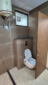 Bathroom Image of 1800 Sq.ft 3 BHK Independent House for rent in Palam Vihar Gurgaon for Rs. 55000