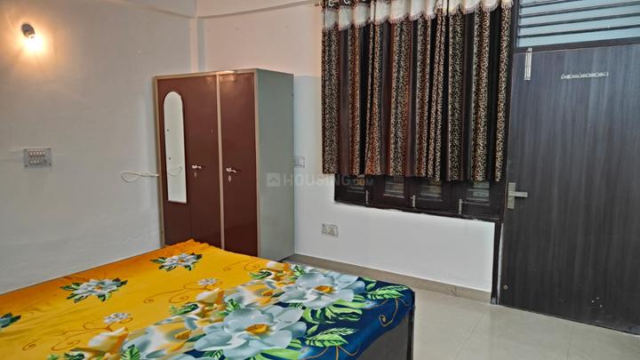 Indipendent House Bedroom 1