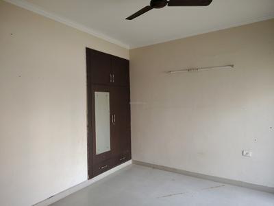 Bedroom Image of 1240 Sq.ft 2.5 BHK Apartment / Flat for sale in Paramount Floraville, Sector 137 Noida for Rs. 13500000