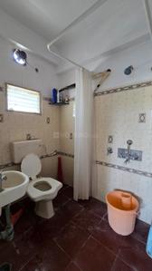 Bathroom Image of 1100 Sq.ft 2 BHK Apartment / Flat for sale in Old Bowenpally Secunderabad for Rs. 6000000