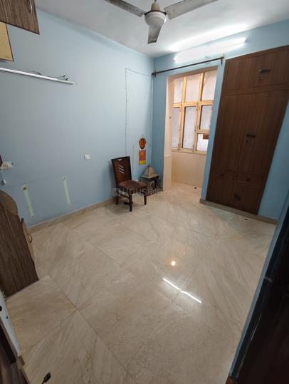 Friends Apartment Bedroom 1