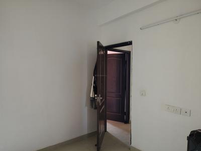 Bedroom Image of 984 Sq.ft 2 BHK Apartment / Flat for sale in Nimbus Iitl Nimbus The Express Park View Tower I J and K, Chi V Greater Noida for Rs. 7600000