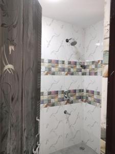 Common Bathroom Two Image of 2200 Sq.ft 4 BHK Apartment / Flat for sale in Sector 5 Dwarka New Delhi for Rs. 32500000