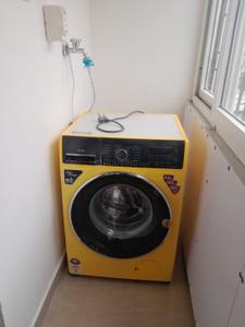 Balcony Image of 300 Sq.ft 1 RK Apartment / Flat for rent in Aminjikarai Chennai for Rs. 20000