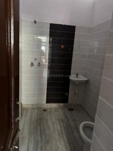 Bathroom Image of 2400 Sq.ft 3 BHK Independent House for rent in Preet Colony Zirakpur for Rs. 18000