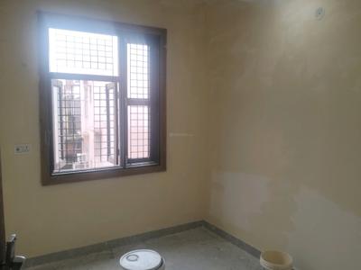 Bedroom Image of 550 Sq.ft 2 BHK Builder Floor for sale in Patparganj New Delhi for Rs. 6500000