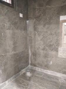 Common Bathroom Image of 865 Sq.ft 2 BHK Apartment / Flat for sale in Shalimar Garden Ghaziabad for Rs. 3800000