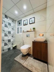 Bathroom Image of 2000 Sq.ft 3.5 BHK Builder Floor for sale in DLF The Valley, Amravati Enclave Panchkula for Rs. 24990000