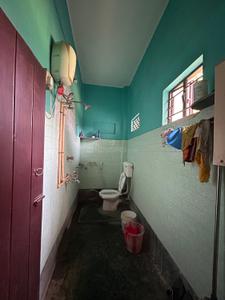 Bathroom Image of 1035 Sq.ft 4 BHK Independent House for sale in Baranagar Kolkata for Rs. 7300000