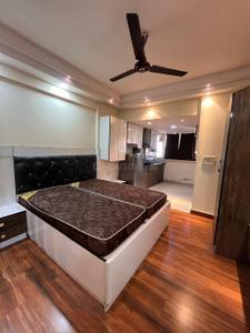 Bedroom Image of 700 Sq.ft 1 RK Builder Floor for rent in Moti Nagar New Delhi for Rs. 25000