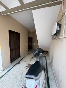Balcony Image of 1000 Sq.ft 2 BHK Builder Floor for rent in Vinay Nagar Gwalior for Rs. 10000