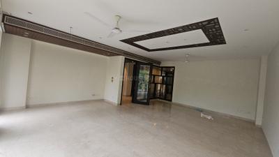 Living Room Image of 4500 Sq.ft 4 BHK Builder Floor for rent in Safdarjung Development Area New Delhi for Rs. 280000