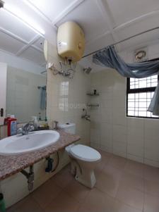 Bathroom Image of 3200 Sq.ft 4 BHK Builder Floor for sale in Sector 48 Gurgaon for Rs. 29000000