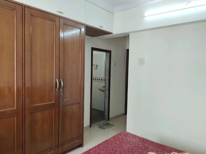 Silver Square Bedroom 1