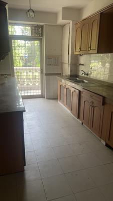 Kitchen Image of 1400 Sq.ft 2 BHK Apartment / Flat for sale in DLF Richmond Park, Sector 43 Gurgaon for Rs. 33000000