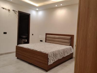 Bedroom Image of 4500 Sq.ft 3 BHK Builder Floor for rent in Sector 41 Noida for Rs. 70000