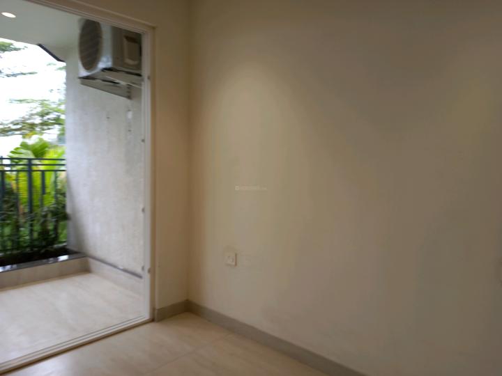 Mira  Sham Apartment Bedroom 1