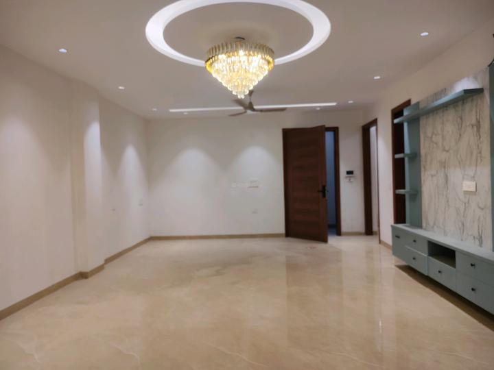Aggarwal associates Main Image 1