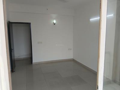 Bedroom Image of 1550 Sq.ft 3 BHK Apartment / Flat for sale in Mahagun Mascot, Crossings Republik Ghaziabad for Rs. 11900000