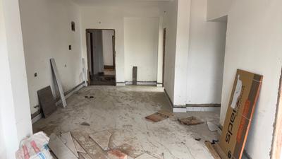 Living Room Image of 973 Sq.ft 2 BHK Apartment / Flat for sale in Chinar Park Kolkata for Rs. 3892000