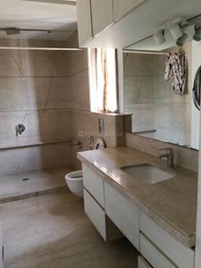 Image of 3000 Sq.ft 3 BHK Builder Floor for sale in Defence Colony, New Delhi for Rs. 95000000