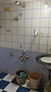 Bathroom Image of Bhavesh PG in Karelibagh, Vadodara