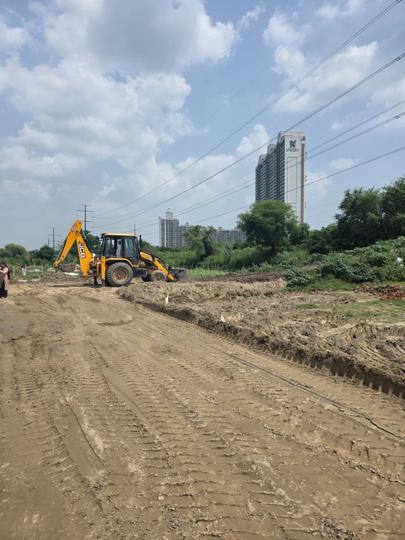 Purvanchal encalev sector 142 Main Image 1
