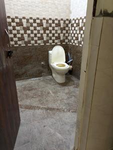 Bathroom Image of 700 Sq.ft 1 BHK Villa for rent in Sector 19 Noida for Rs. 18501