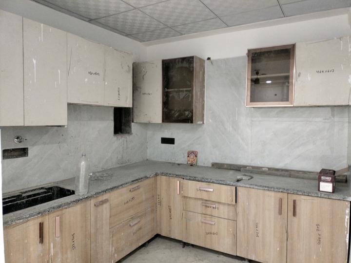 Devine nest sector 107 noida Main Image 1