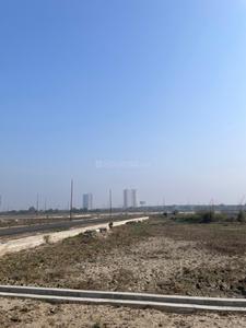 Sector 25 YEIDA Plot View 2