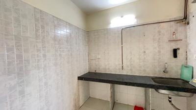 Kitchen Image of 720 Sq.ft 1 BHK Apartment / Flat for sale in Ulwe Navi Mumbai for Rs. 7000000