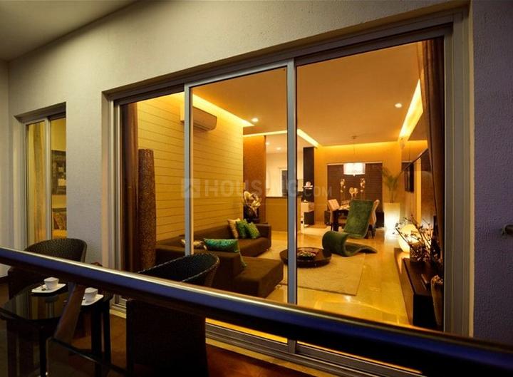 Microtek Greenburg Main Image 1