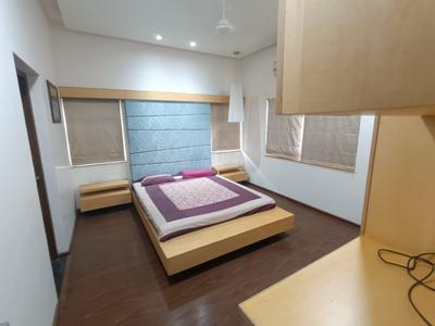 Bedroom Image of 5850 Sq.ft 6 BHK Villa for sale in Prahlad Nagar Ahmedabad for Rs. 92500000
