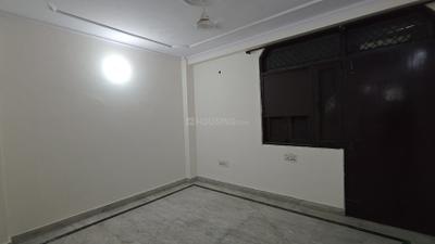 Bedroom Image of 900 Sq.ft 3 BHK Builder Floor for rent in Mayur Vihar Phase 1 New Delhi for Rs. 22000
