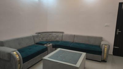 Living Room Image of 747 Sq.ft 3 BHK Apartment / Flat for sale in Sector 70 Gurgaon for Rs. 9300000